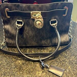 Michael Kors Signature Bag